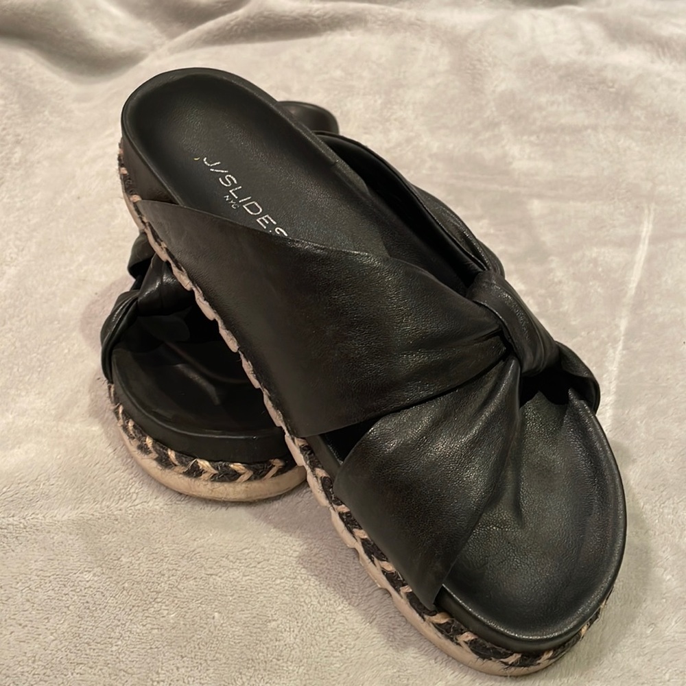 J slides NYC leather knot slides. Size nine. Black soft nappa leather.